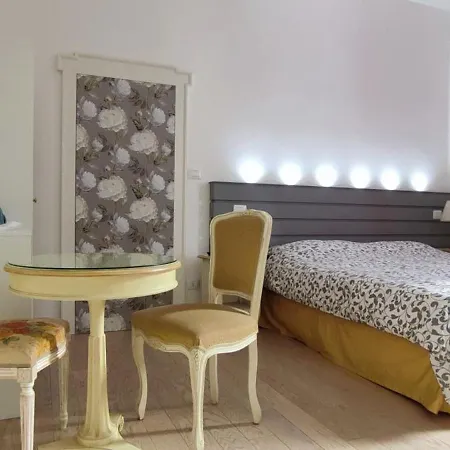 Strada Maggiore 37 Guest house *